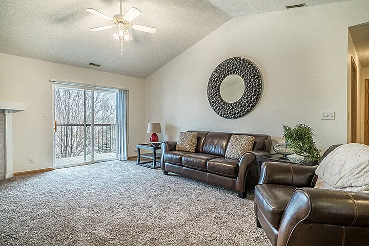 Northbrook Apartments — Photo 179