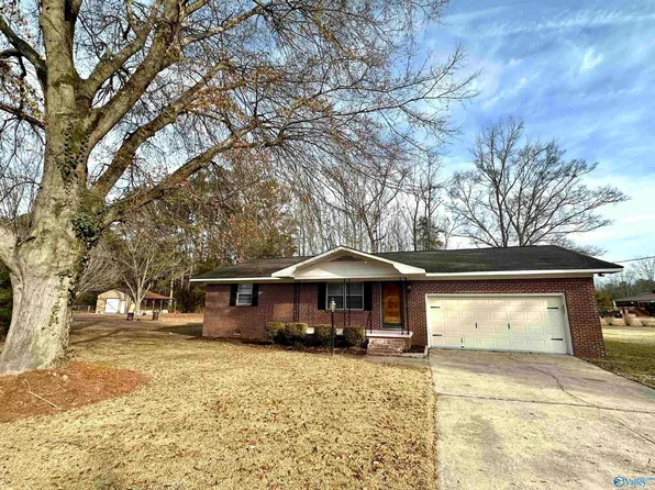 2532 Barnes Dr, Gadsden, AL 35903