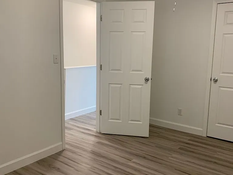 695 Douglas Dr #A — Photo 12