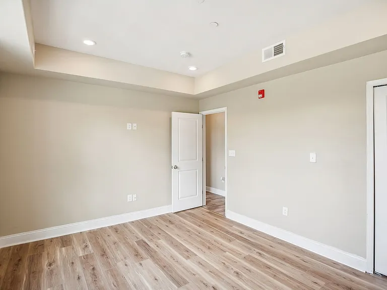 2331-33 N 33rd St. - DPD 6215 — Photo 17