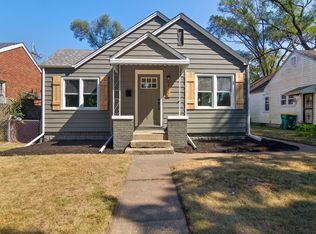 821 Hayes St, Gary, IN 46404