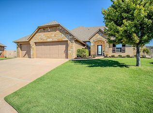 19008 Hill Valley Way, Edmond, OK 73012
