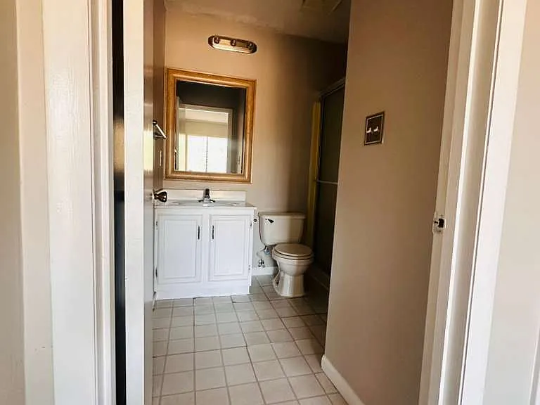 49 Glenwood Ct — Photo 10