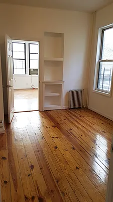 Rented by Grand & Co. | media 28