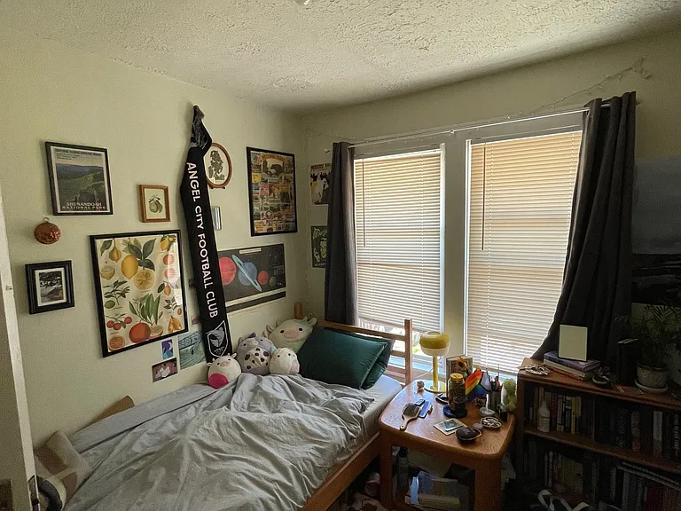 2441 Medary Ave — Photo 18