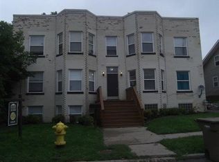 19 Clairmont Pl APT B, Pontiac, MI