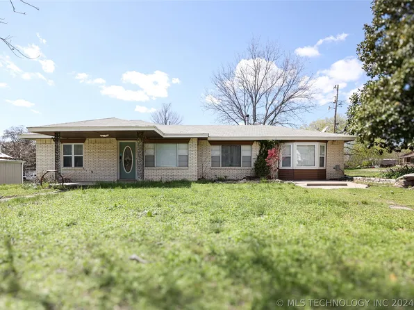 406 W 12th St, Sulphur, OK 73086
