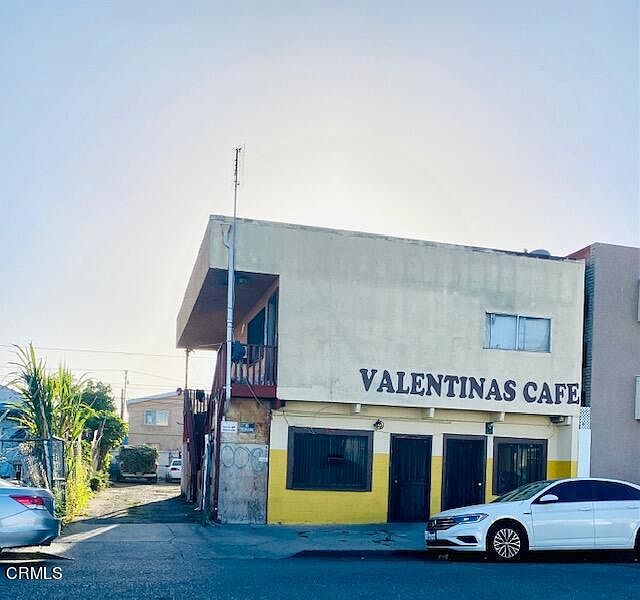2nd image of 161 N Hayes Avenue