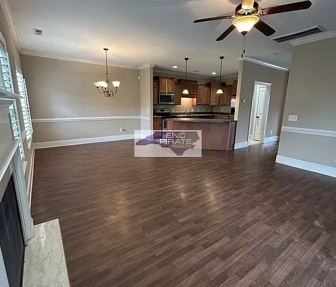 1629 Brook Hollow Dr #A — Photo 5