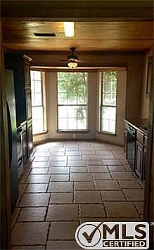 4th image of 6922 Crystal Ln