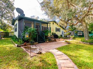 15203 Oak Ln, Nobleton, FL 34661