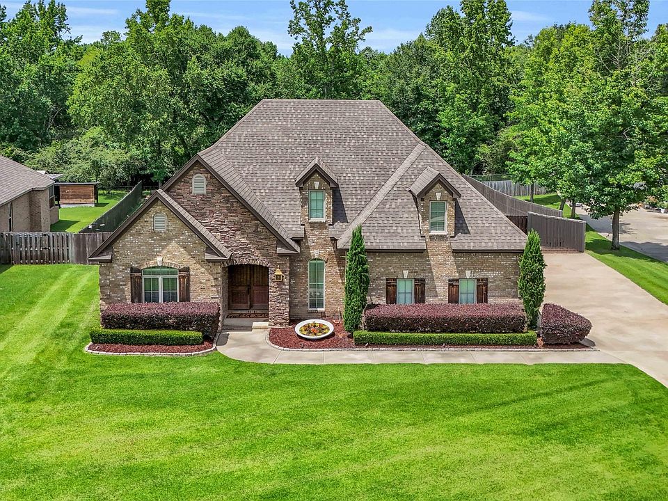 1st image of 265 Spruce Knoll Ln
