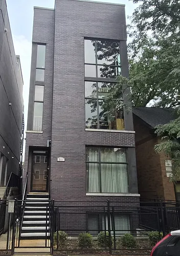 731 N Elizabeth St #1 Photo 1