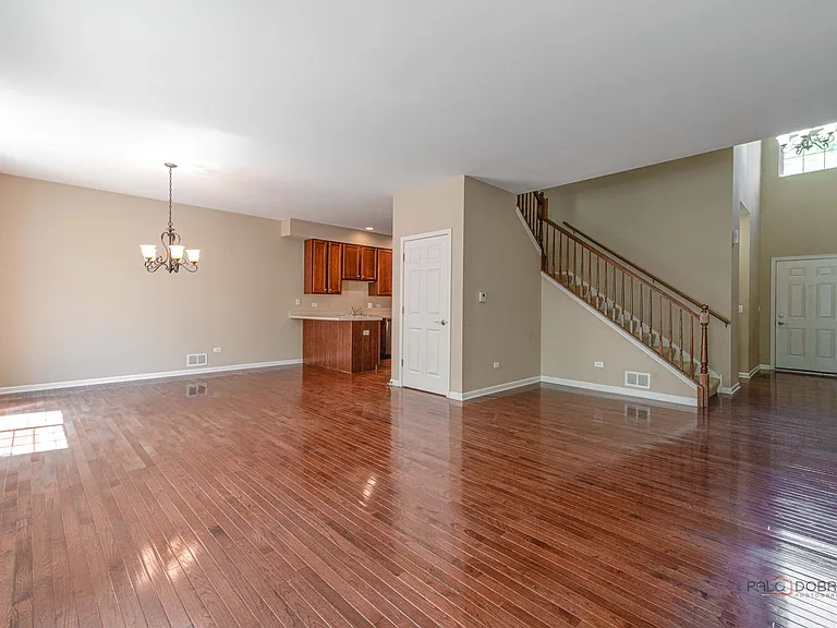 790 Oak Hollow Rd — Photo 5