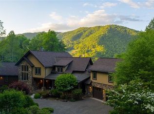 408 Grace Way, Green Mountain, NC 28740