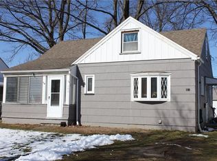 160 Desmond Rd, Rochester, NY 14616