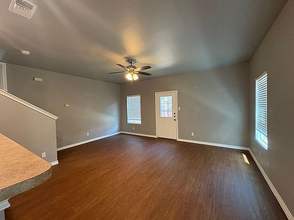 4th image of 7811 Kingsbury Way Unit 1