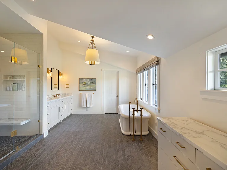 100 Upper Rd — Photo 26