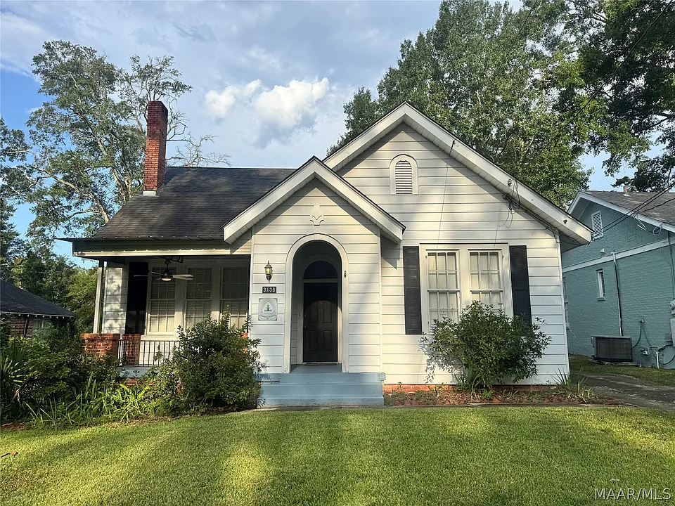 3136 Montezuma Rd