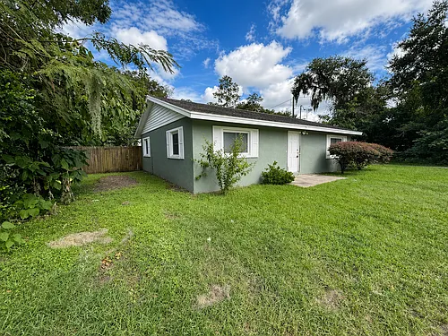 2011 NW 40th St Photo 1