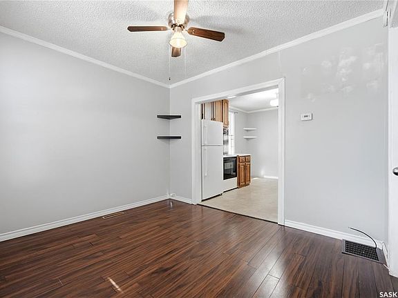 5th image of 558 OSLER STREET
