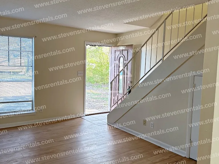 4125 Wilkesview Dr — Photo 21