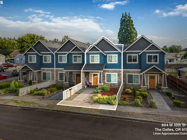804 W 10th St, The Dalles, OR 97058
