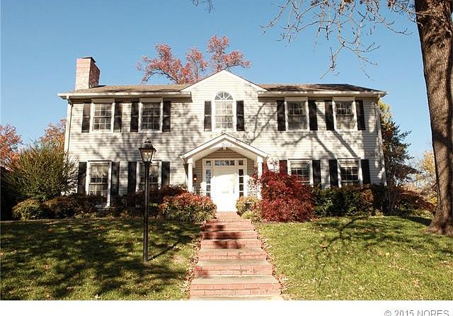 Beautiful home in Bren-Rose