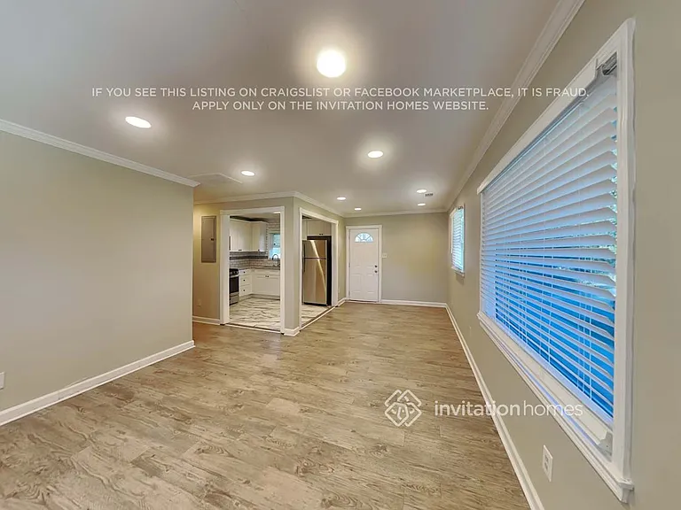 2434 N Main St NW — Photo 6