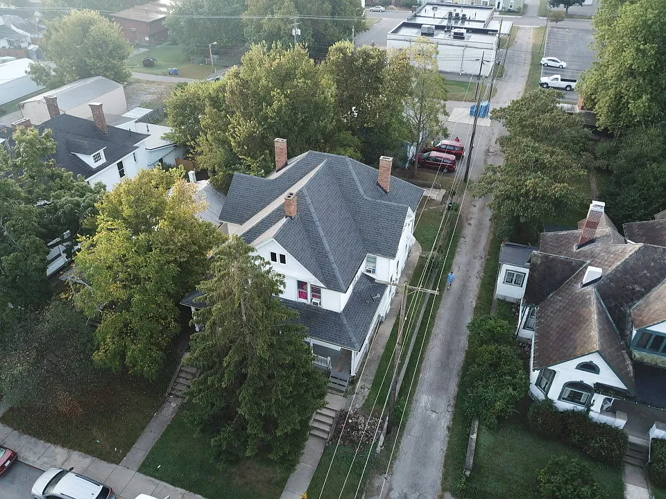 162 E Water St photo 1