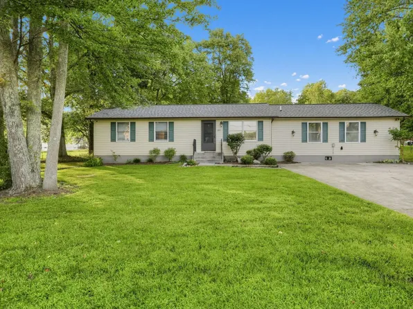 205 Manning Rd E, Accokeek, MD 20607