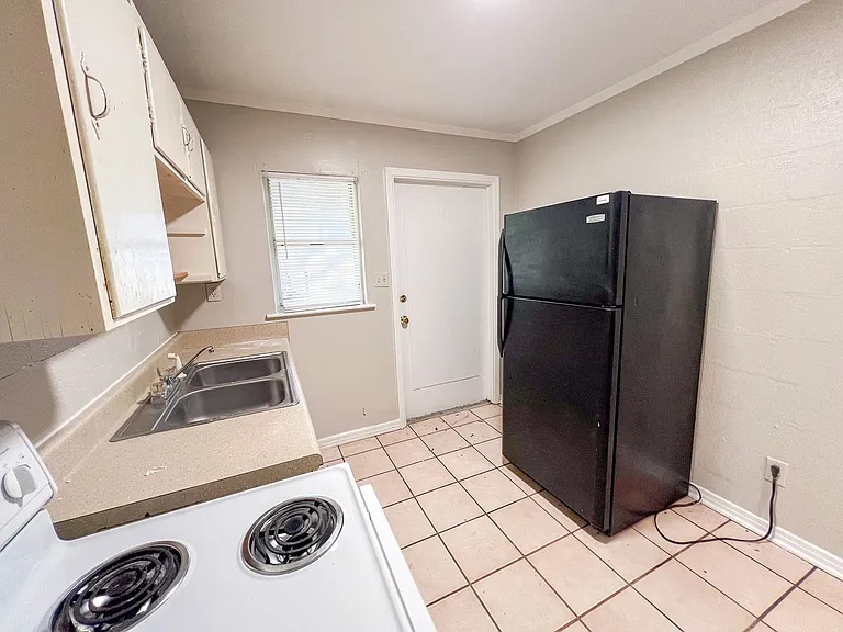1410 Nylic St — Photo 8