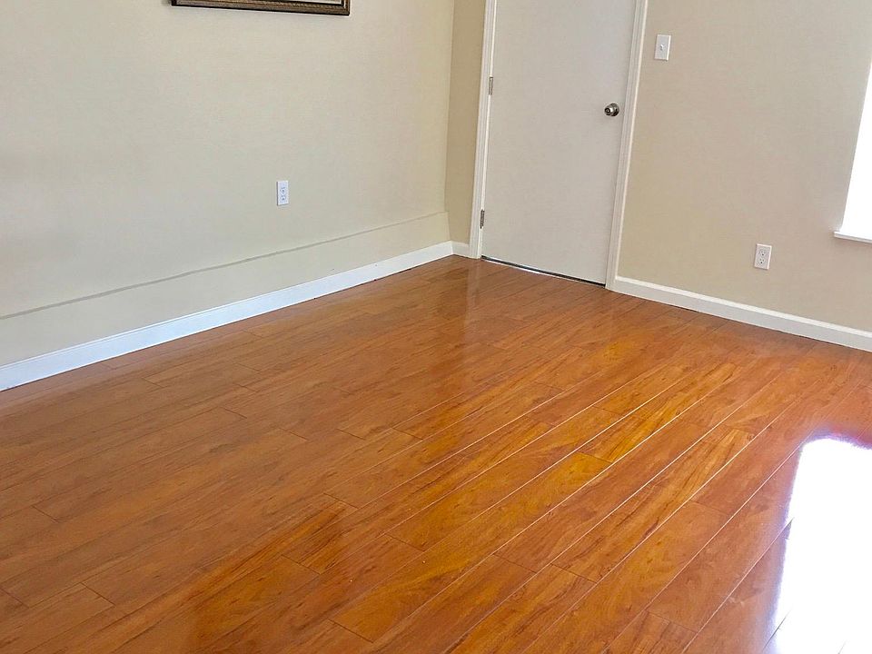 1st image of 181 Parkview Ave