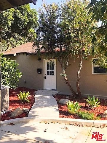 1st image of 394 E Altadena Dr