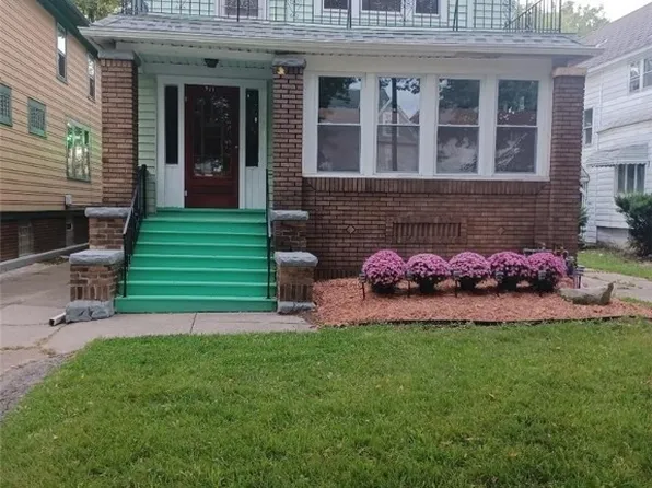 911 Walden Ave, Buffalo, NY 14211