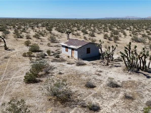 35805 165th St E Lot 8, Llano, CA 93544