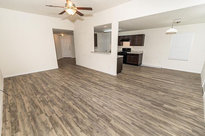 1st image of 2606 Costa Verde Way