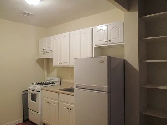 Rented by City Apt Group LLC | media 51