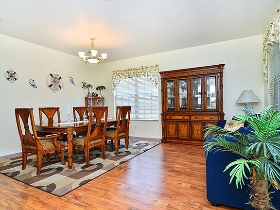 3rd image of 6642 Thackston Dr