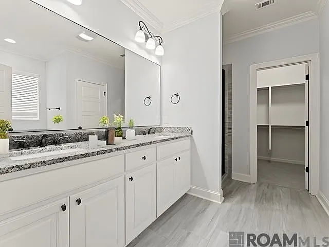 10365 Fountain Ln — Photo 9