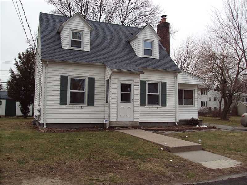 1st image of 16 Colesonian Dr