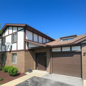 5024 W 122nd St APT 2B, Alsip, IL, 60803