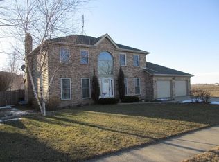 10555 Oakland Ct, Huntley, IL 60142