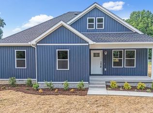 173 Ray Jent Rd, Bethpage, TN 37022