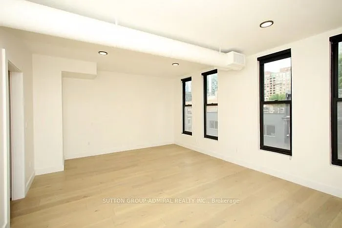 1 bed, $2,600 — Photo 3