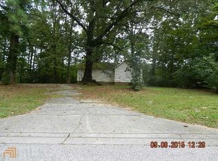 5489 Benton Dr, Lithonia, GA 30058