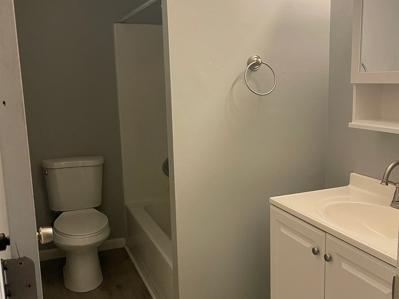2 bed, 800 sqft, $950 — Photo 1