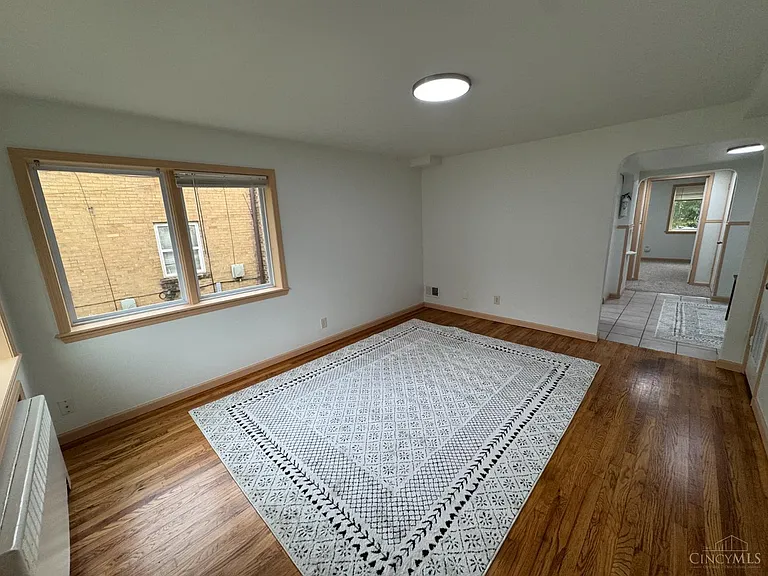 1589 Summit Rd #2 — Photo 8