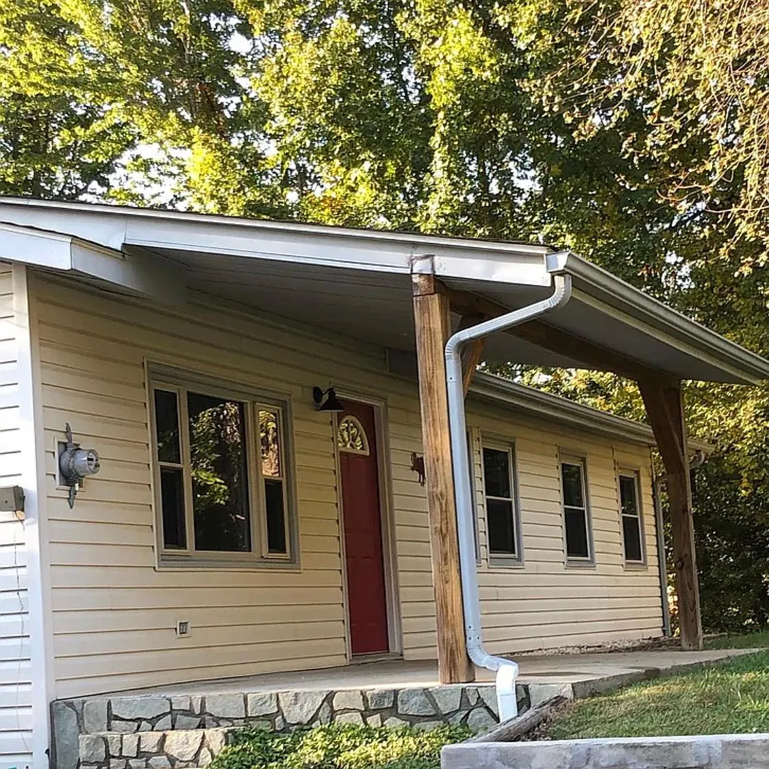 Building Photo - Fowler Holler Way