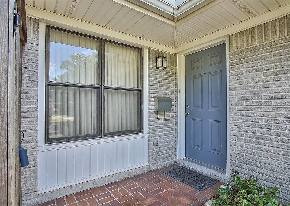 1st image of 1142 Wisterwood Dr